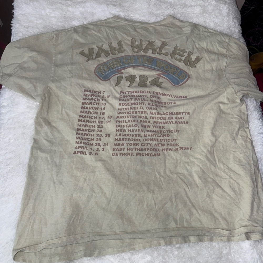 Van Halen Tour of the World 1984 Beige T-Shirt - Picture 2 of 4